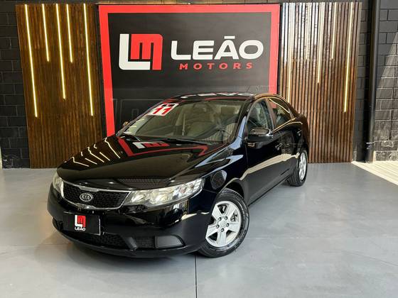 KIA CERATO 1.6 EX3 SEDAN 16V GASOLINA 4P MANUAL